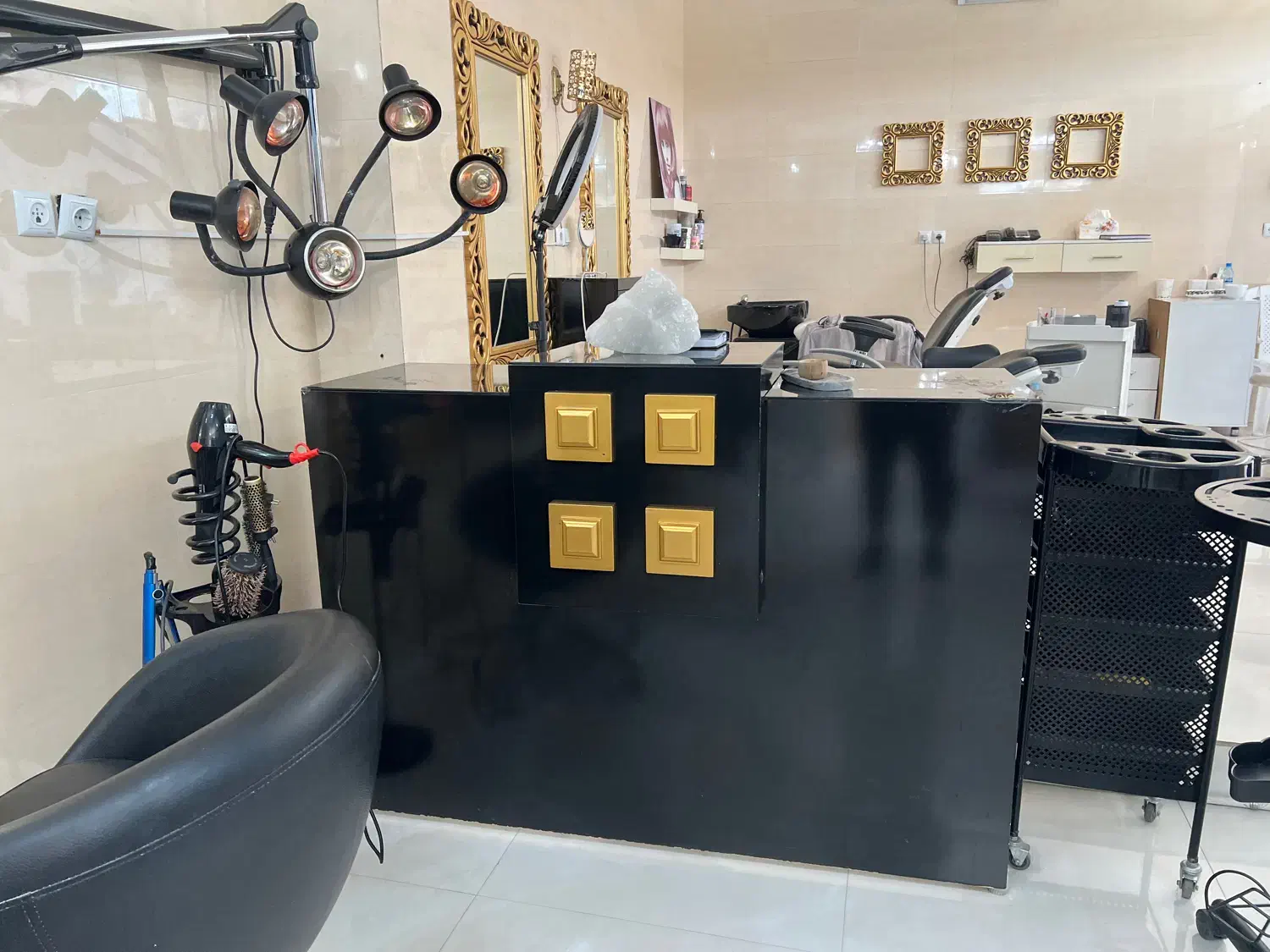 میز منشی و پارتیشن|دفتر کار|نیشابور, شهرک جانبازان|دیوار