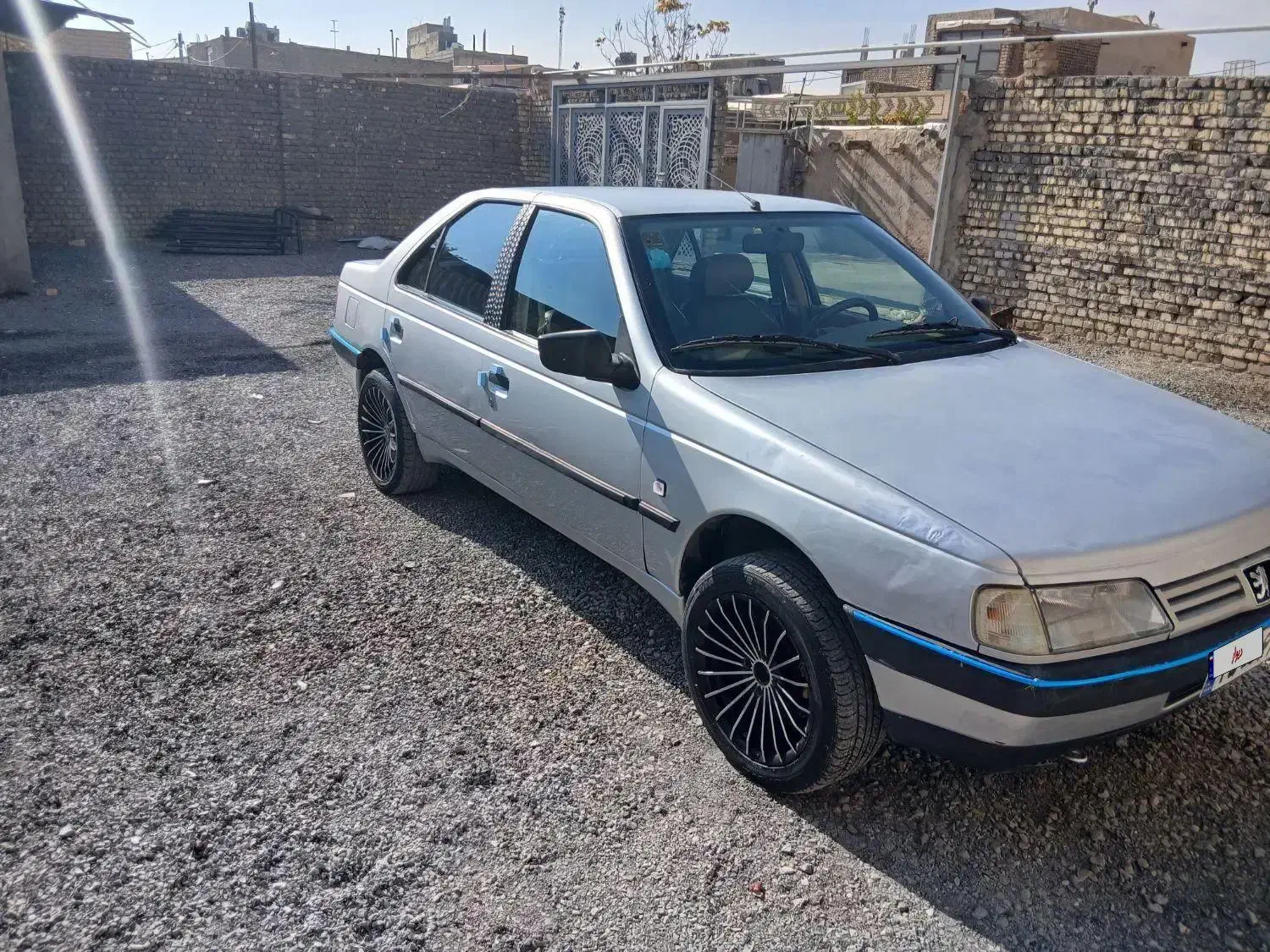 فروشی|خودرو سواری و وانت|فلاورجان, |دیوار