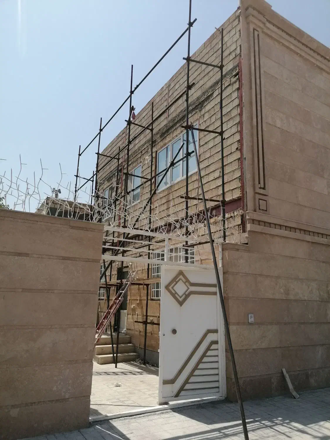 داربست فلزی منصف. اجاره لوازم بنایی..|خدمات پیشه و مهارت|گلبهار, شهر جدید گلبهار|دیوار