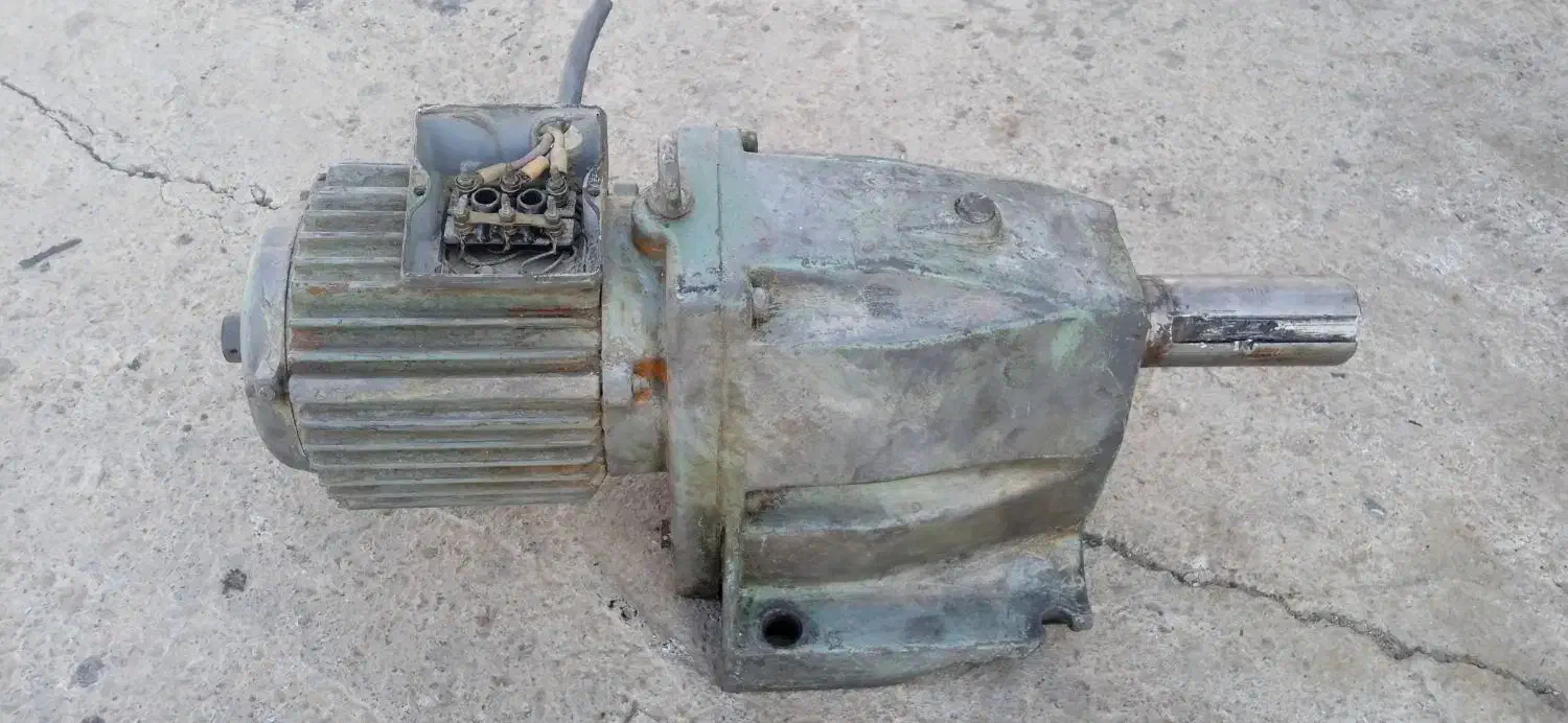 دینام سه فاز گیربکس دار|ماشینآلات صنعتی|خرمدره, |دیوار