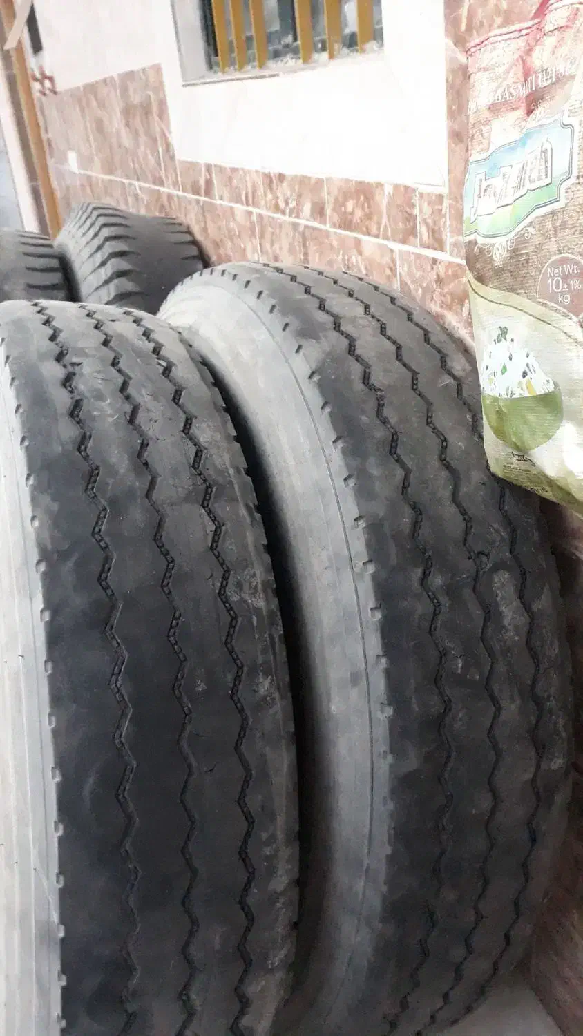 لاستیک  کامیون ۱۲/۲۴|خودرو سنگین|گرگان, |دیوار