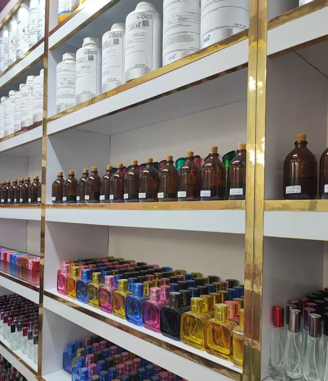 تستر پخش کن عطر زیر 14سال|آرایشی، بهداشتی، درمانی|قم, لسانی|دیوار