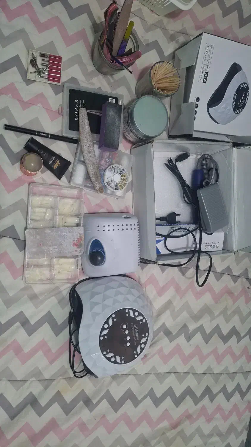 پک کامل ناخن کاری|آرایشی، بهداشتی، درمانی|سنندج, |دیوار