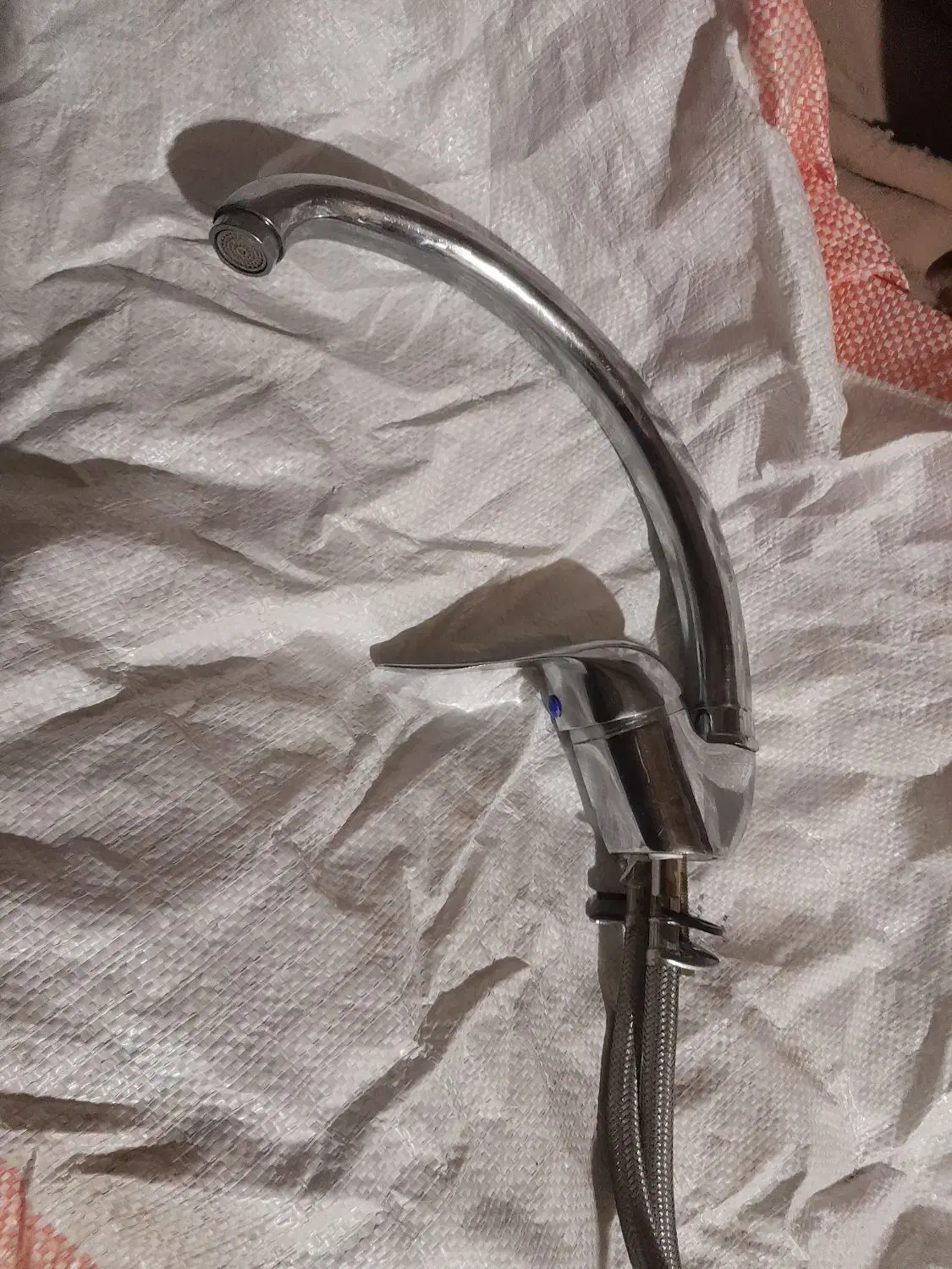 شیرآلات|مصالح و تجهیزات ساختمان|کاشمر, |دیوار