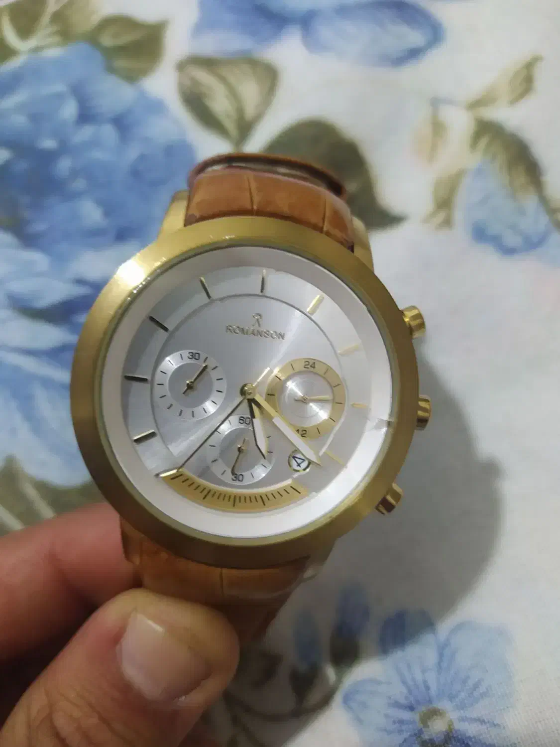 فروش ساعت رومانسون سه موتوره اصل ، معاوضه هم دارم|ساعت|دهدشت, |دیوار