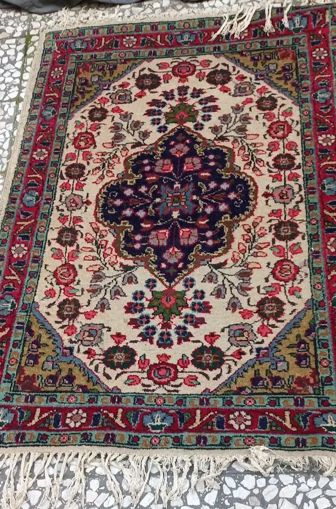 جفت قالیچه دستبافت تبریز|فرش|رشت, ساغری سازان|دیوار