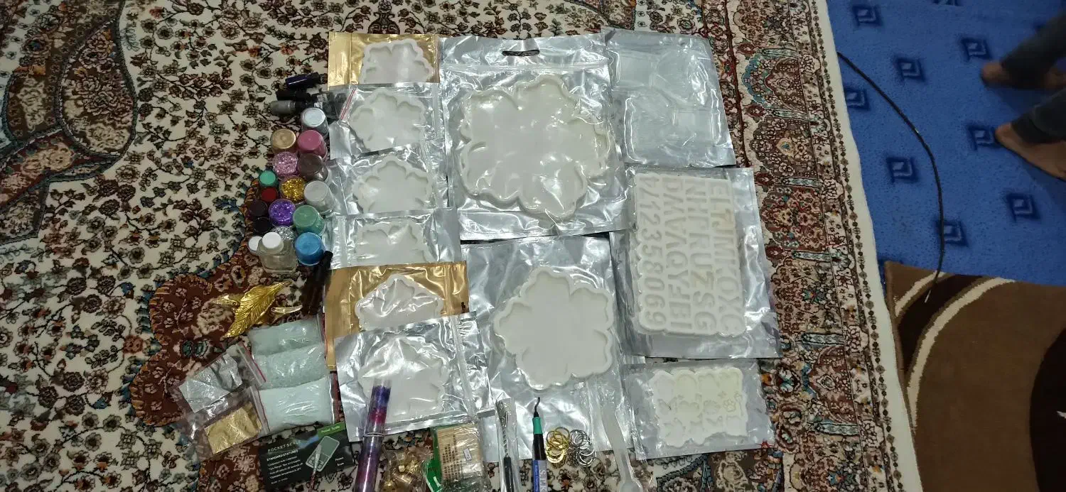 لوازم کامل رزینی|صنایع دستی و سایر لوازم تزئینی|چهاربرج, |دیوار