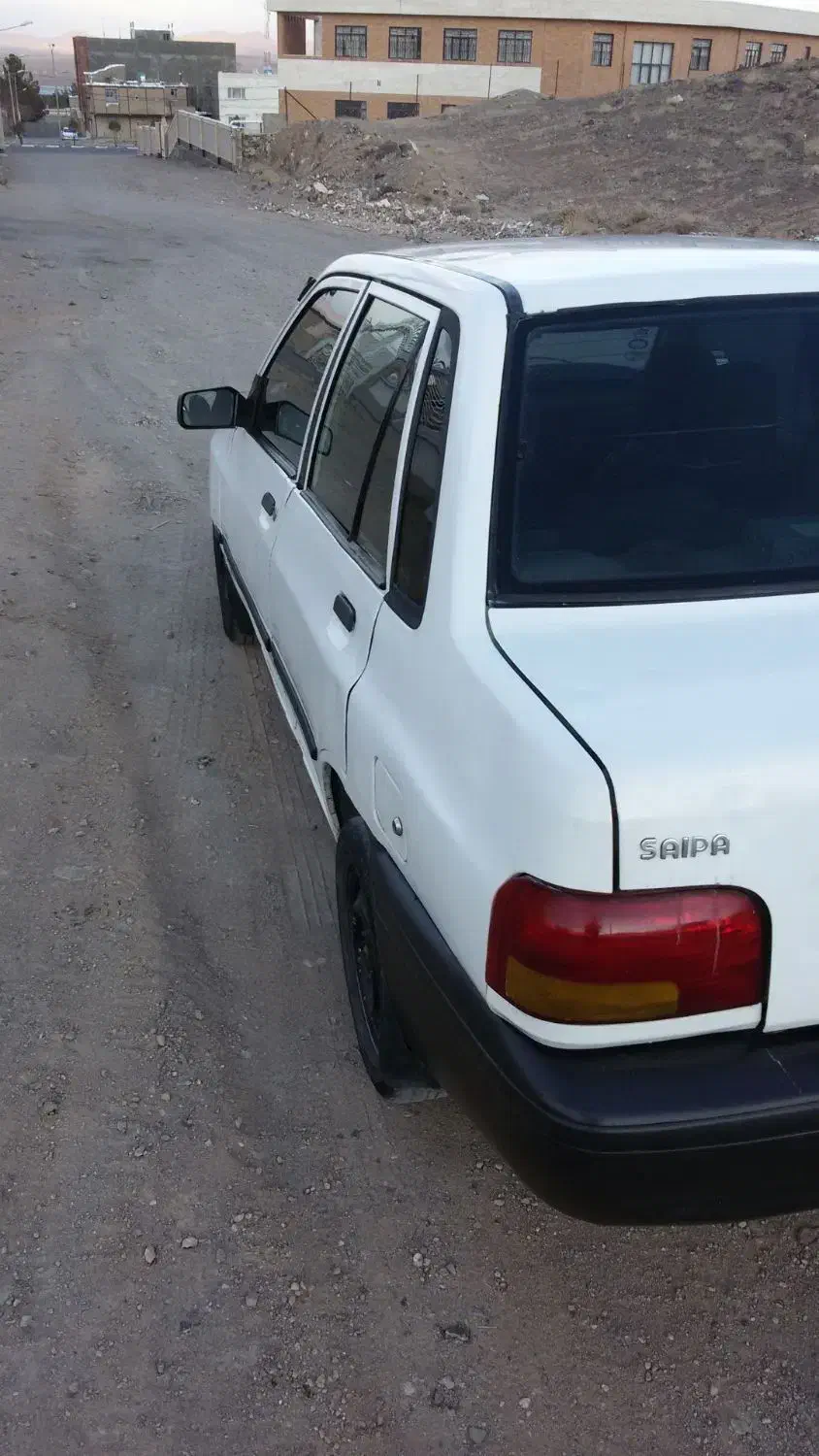 پراید کاربرات ۸۲ تمیز و مرتب|خودرو سواری و وانت|سربیشه, |دیوار