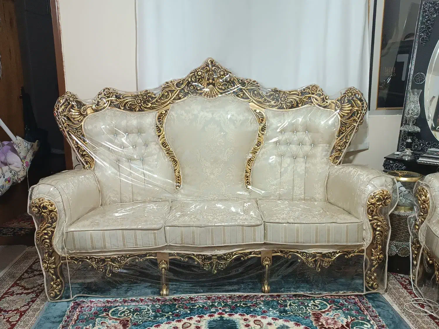 مبل سلطنتی در حدنو|مبلمان خانگی و میز عسلی|هرسین, |دیوار
