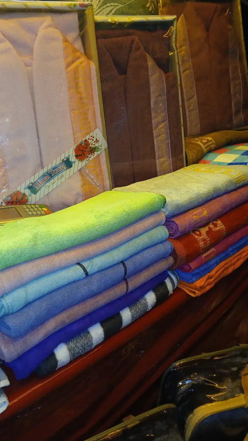 تن پوش و حوله|لباس|رشت, پیرکلاچای|دیوار