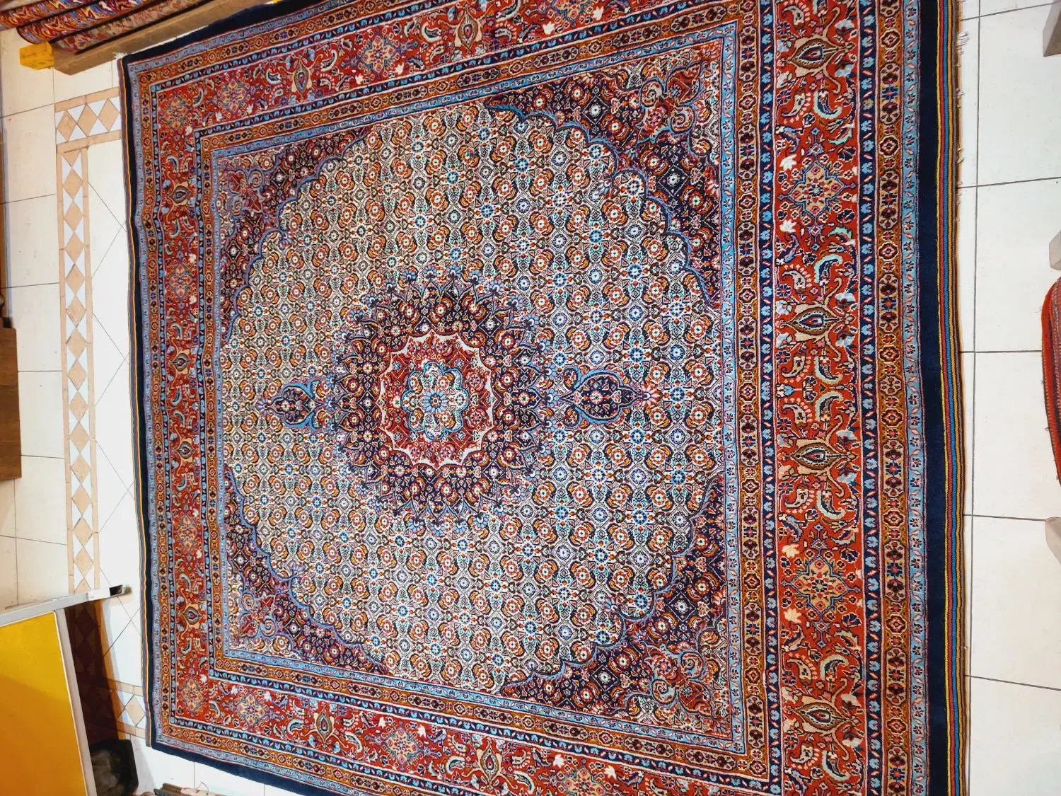 فرش دستباف بیرجند مربع تخفیف ۲۰درصدی بلک فرایدی|فرش|تهران, بازار|دیوار