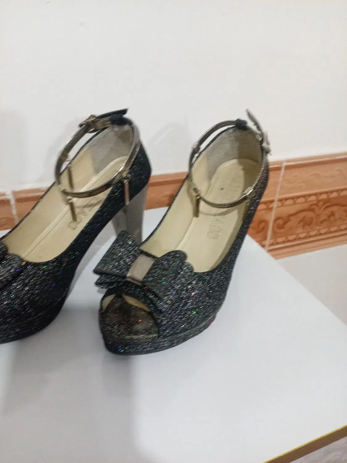 کفش مجلسی|کیف، کفش، کمربند|بیرجند, |دیوار