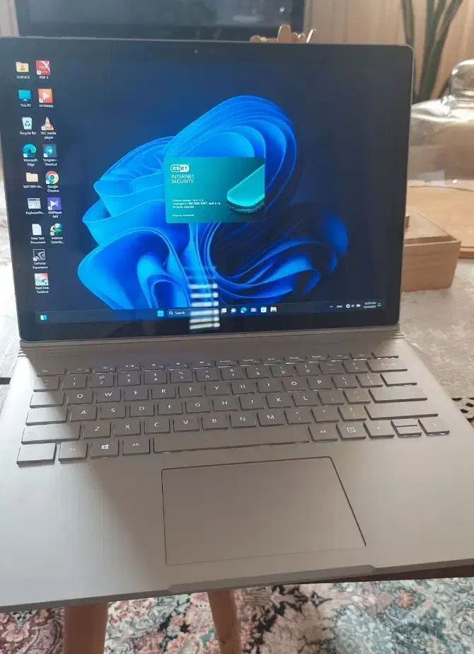 سرفیس بوک|رایانه همراه|بندر انزلی, جهانگانی|دیوار