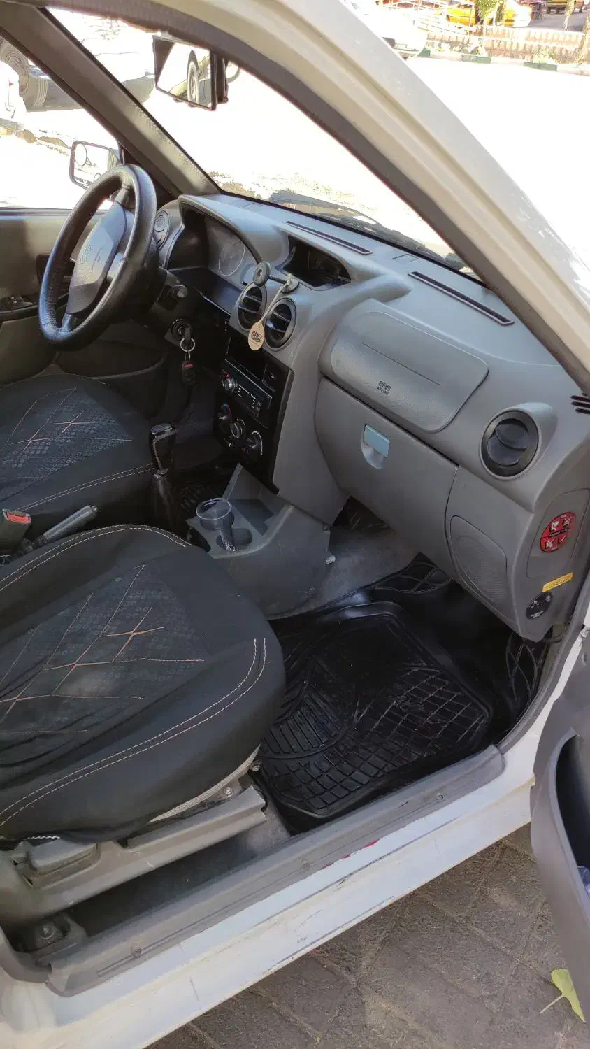 پراید مدل 93|خودرو سواری و وانت|بروجرد, |دیوار