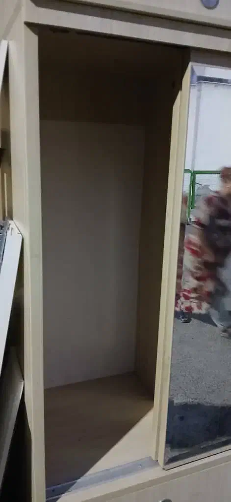 کمددوتیکه همراه باتخت ی نفره|جاکفشی، کمد، دراور|پردیس, شهرک صنعتی خرمدشت فاز ۷|دیوار