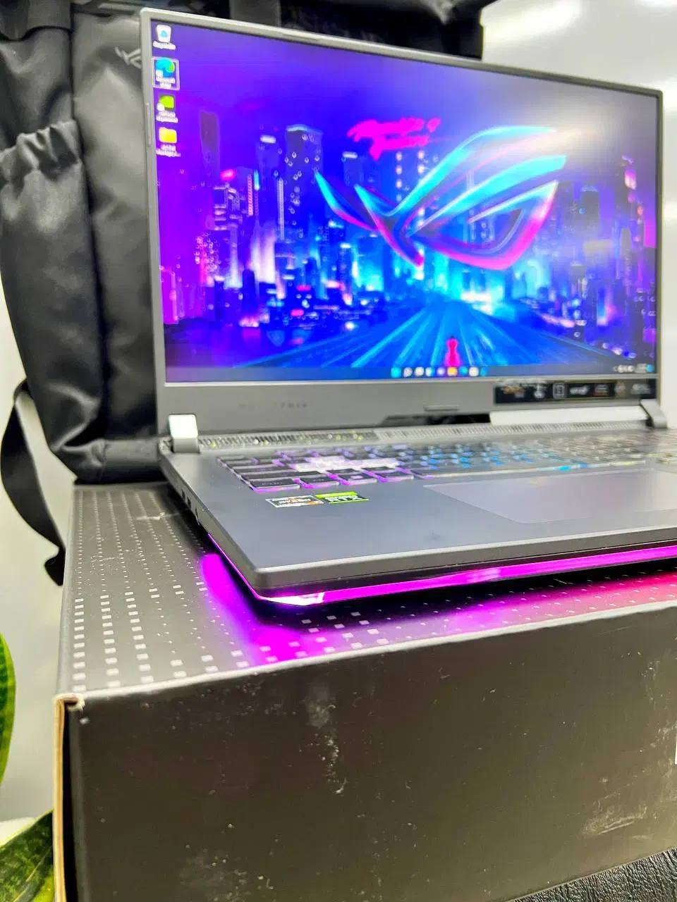 Asus ROG G713RW/R7 6800H/32G D5/1TB/8G RTX 3070Ti|رایانه همراه|تهران, میدان ولیعصر|دیوار
