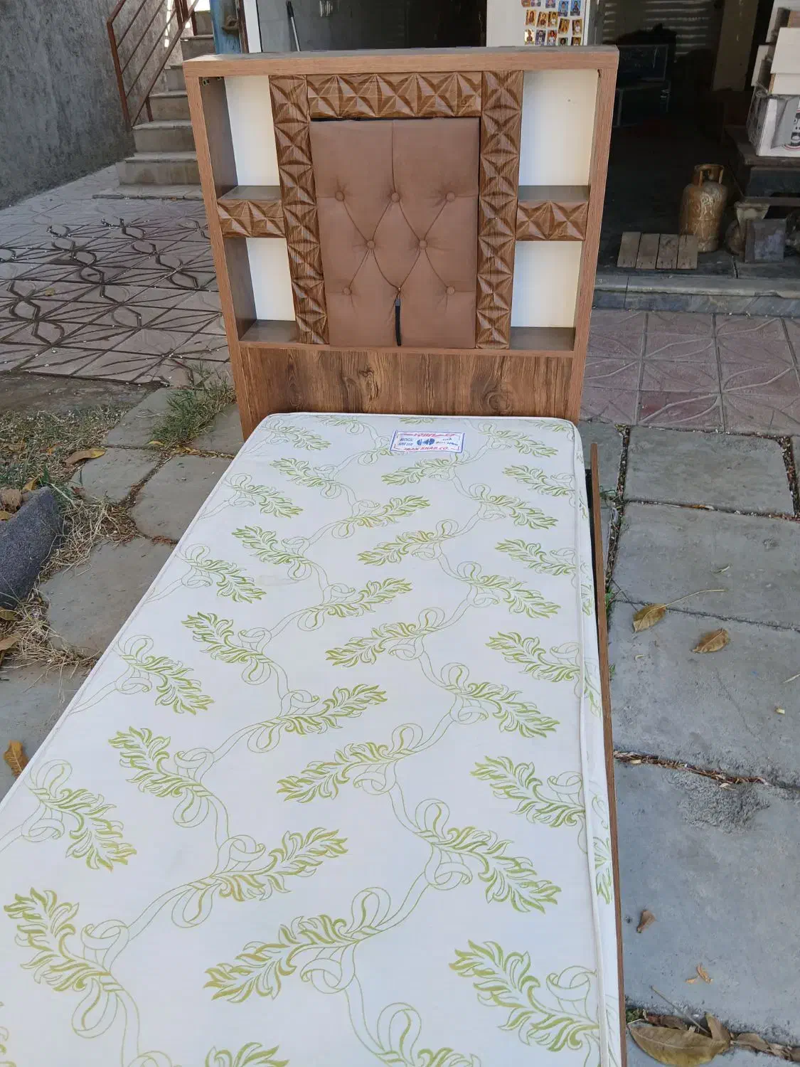 تخت|تخت و سرویس خواب|مریوان, |دیوار