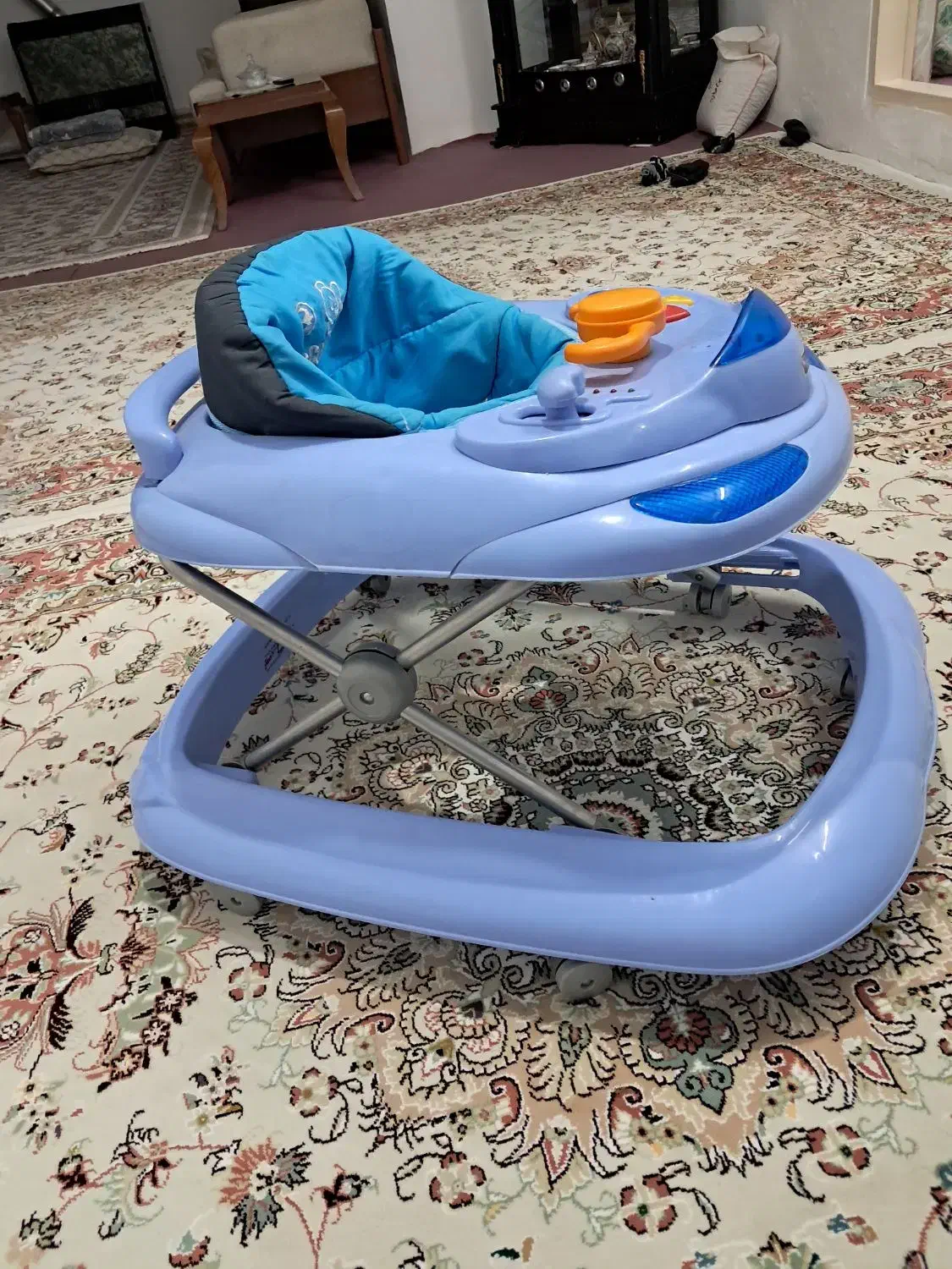 رورک بچه موزیکال دار|اسباب و اثاث بچه|زنجان, |دیوار