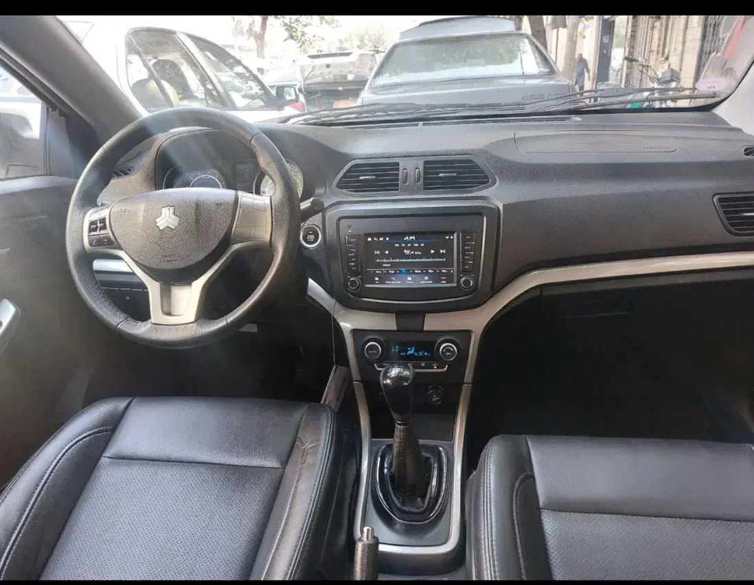 شاهین 1402|خودرو سواری و وانت|شیراز, باغ تخت|دیوار