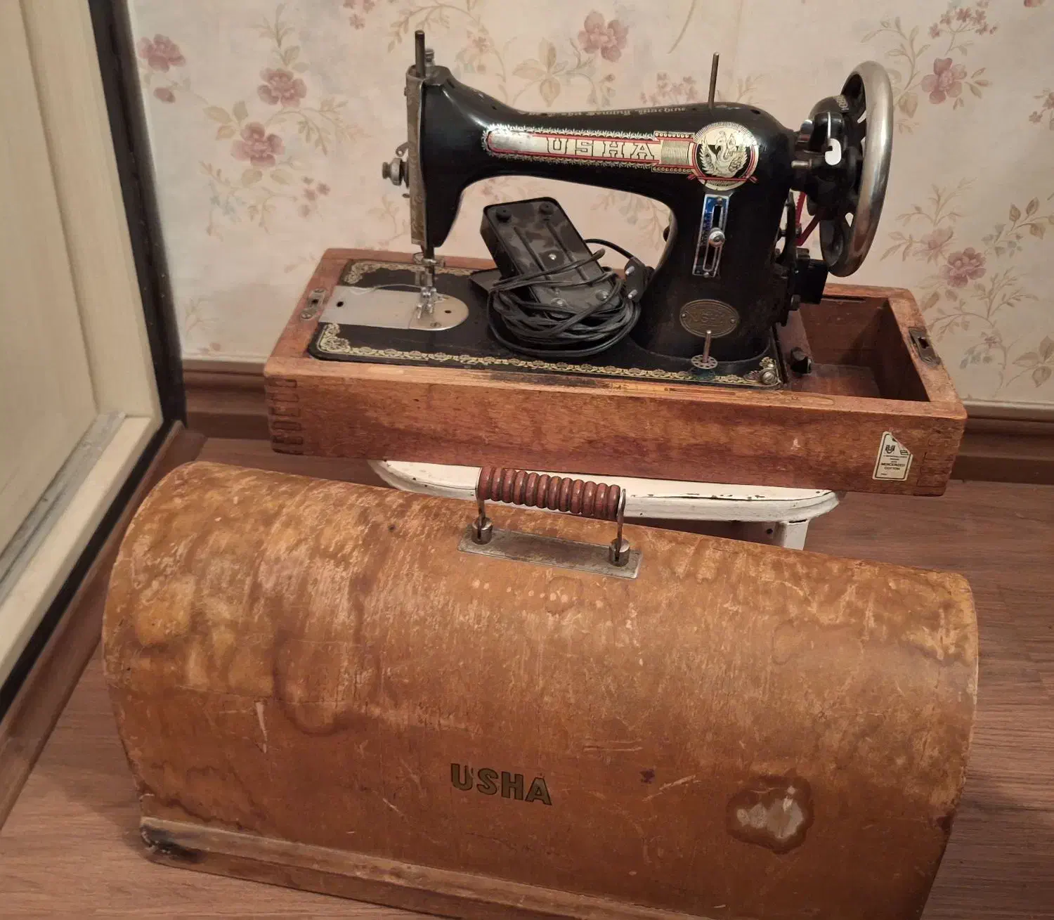 لوازم خانگی قدیمی|چرخ خیاطی و ریسندگی|تبریز, |دیوار