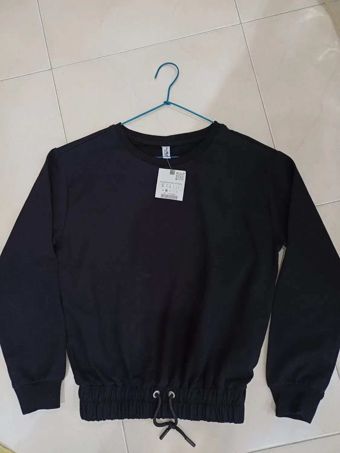 حراج تعداد زیادی لباس نو و در حد نو و وسیله منزل|حراج|کرج, فاز ۴ مهرشهر|دیوار