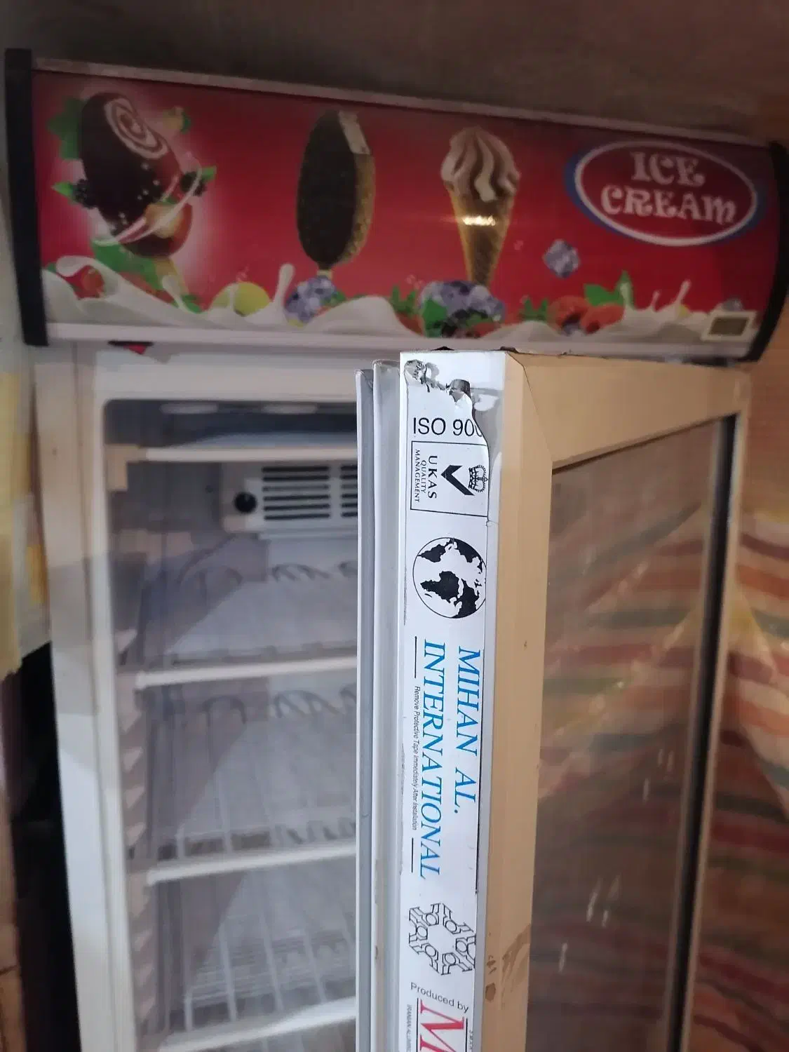 فریزر ویترینی فروشگاه ماک زیمان اصلدرحدآک بی یخچال|فروشگاه و مغازه|اهواز, پادادشهر|دیوار