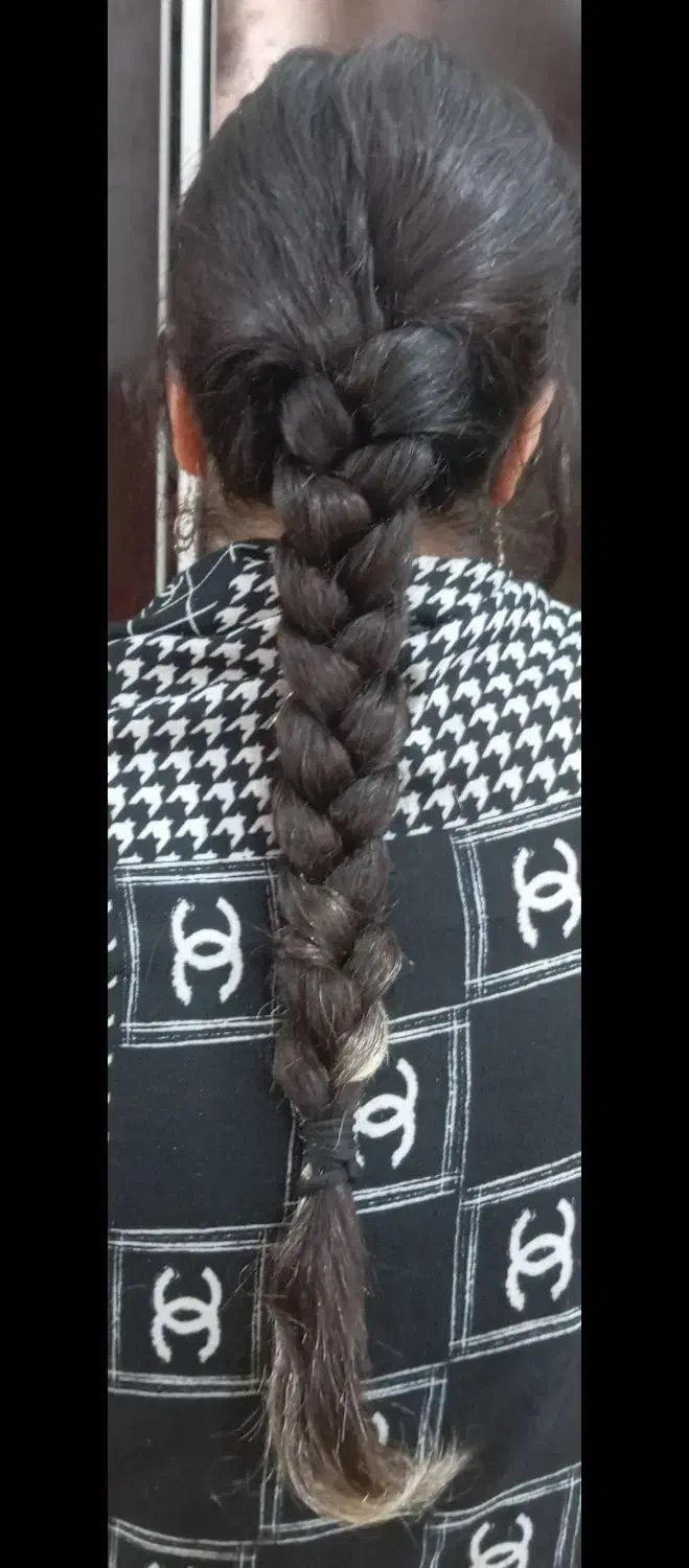 فروشنده مو|آرایشی، بهداشتی، درمانی|بومهن, |دیوار