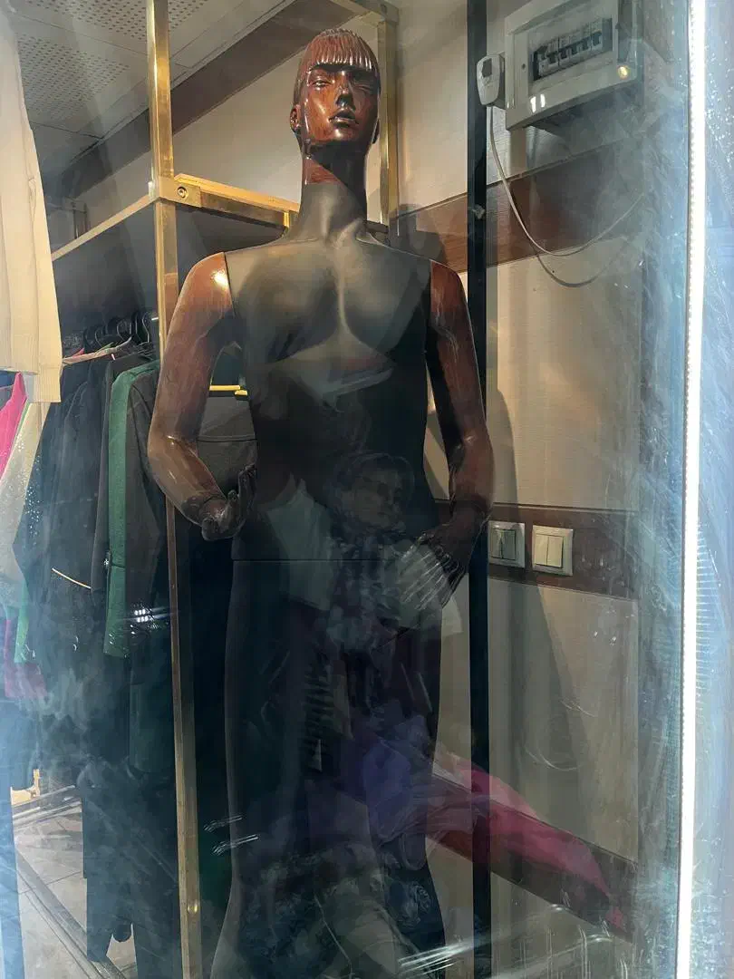 مانکن خارجی رگال سبد لباس|فروشگاه و مغازه|ری, دولت‌آباد|دیوار