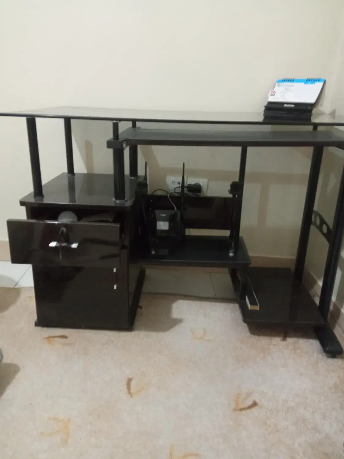 میز کامپیوتر|میز تحریر و کامپیوتر|اسلام‌شهر, شهرک واوان|دیوار