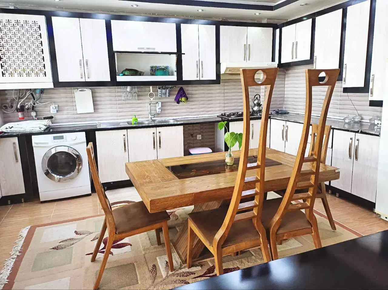 اجاره سوییت آپارتمان نو ساز در جوانرود با4پارکینگ|اجارهٔ کوتاهمدت آپارتمان و سوئیت|جوانرود, |دیوار