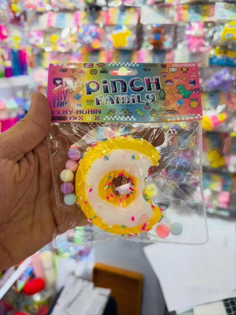 اسکوییشی های نرم و جذاب|اسباب‌‌بازی|صدرا-فارس, فاز ۱|دیوار