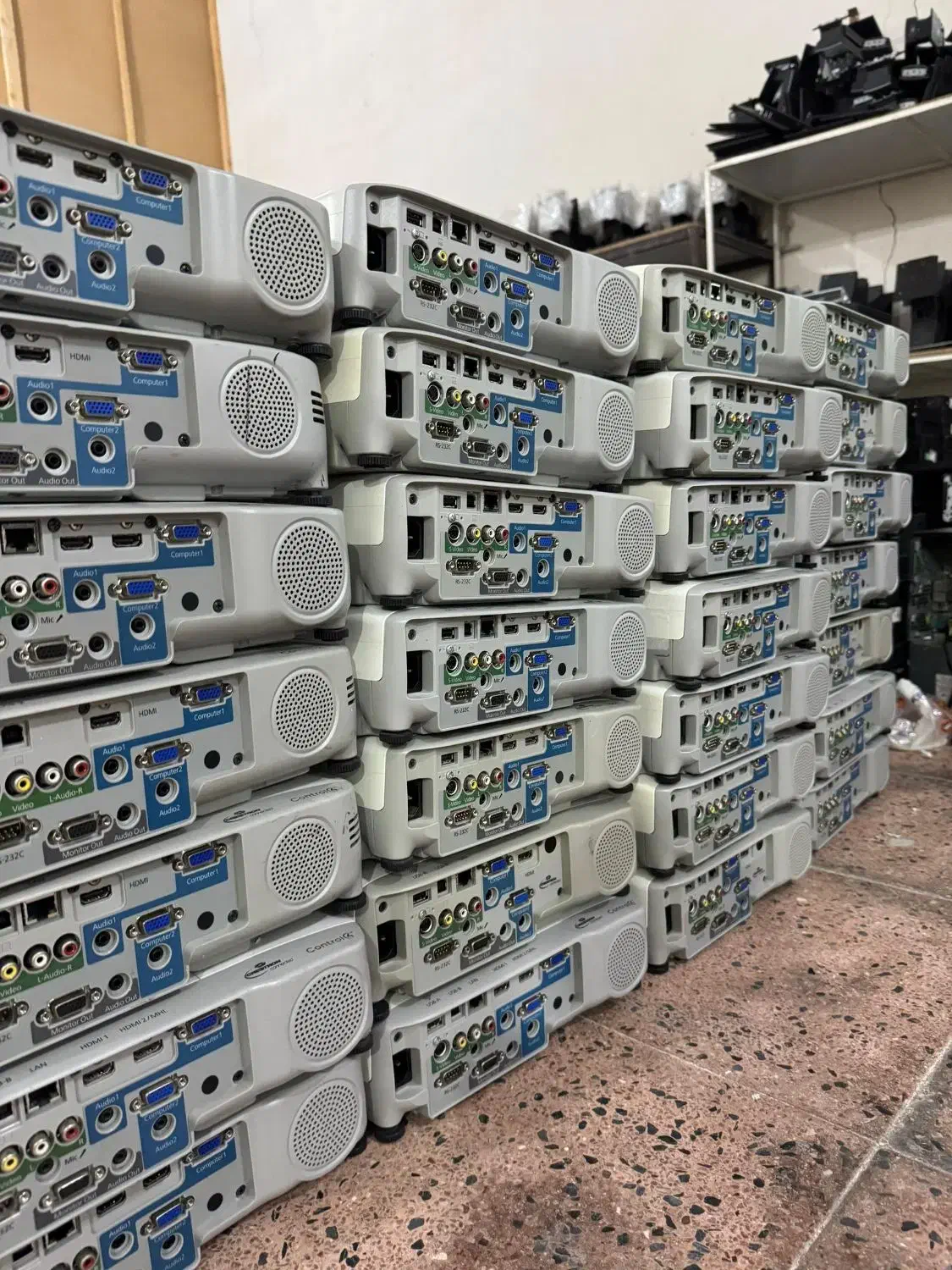 فروش و نصب حرفه ایی ویدیو پرژکتور|تلویزیون و پروژکتور|تهران, تجریش|دیوار