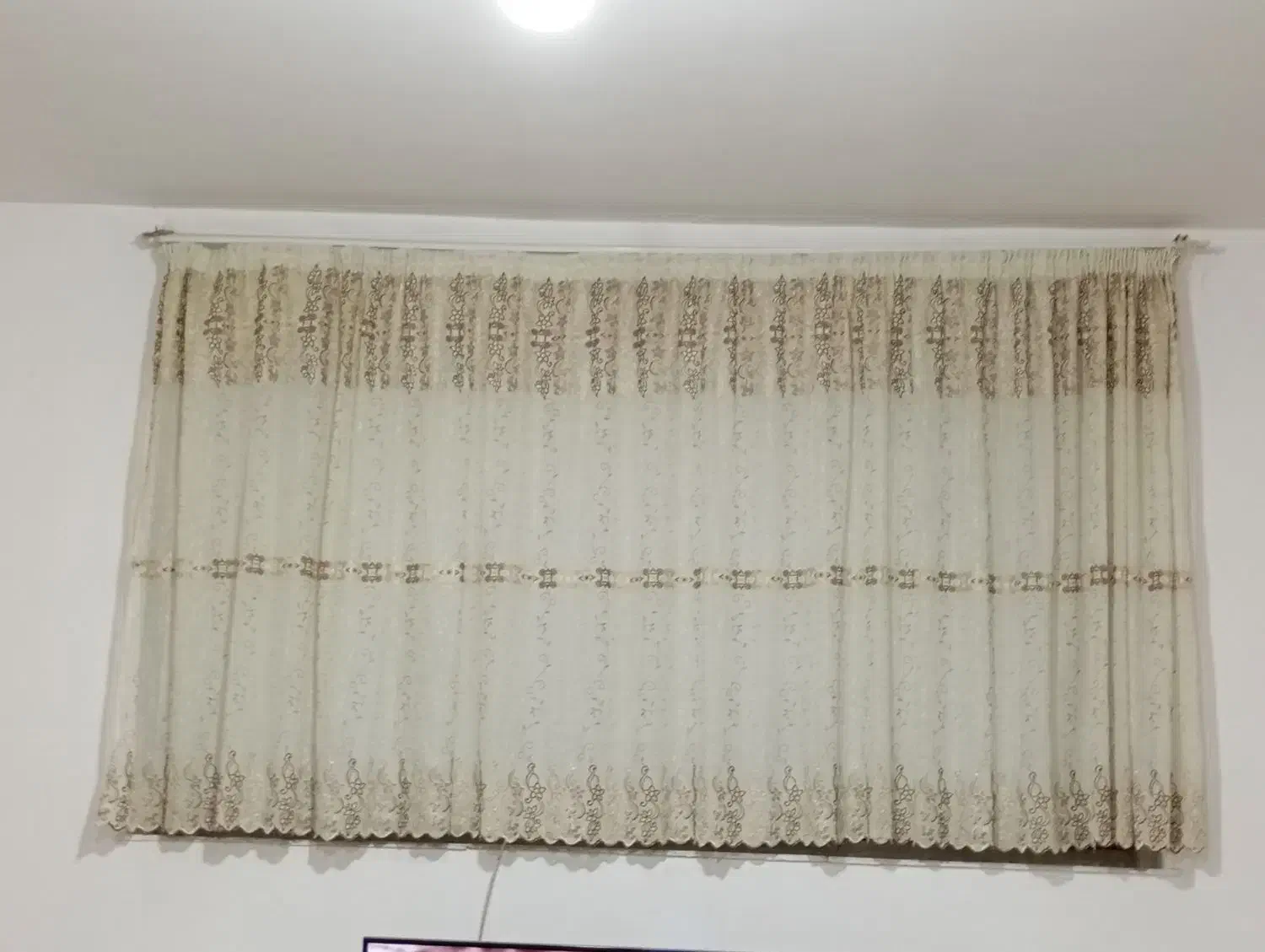 3 عدد پرده از جنس حریر.کارکرده|پرده، رانر، رومیزی|کنگاور, |دیوار