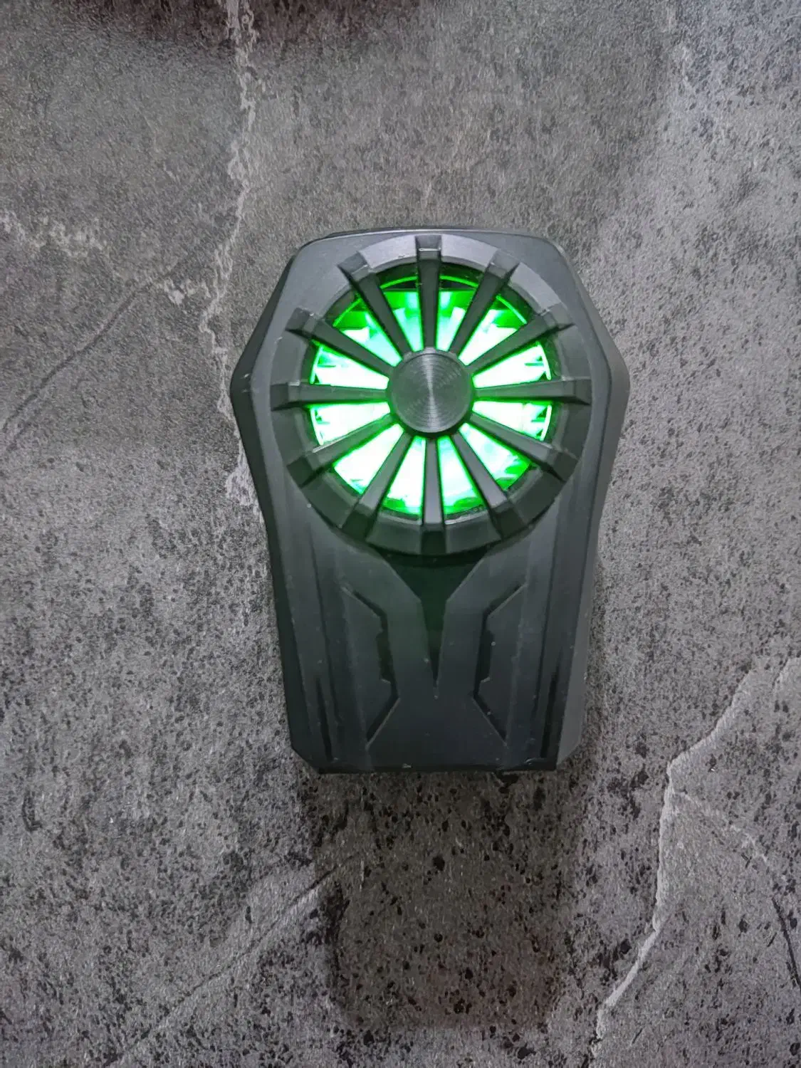 فن خنک کننده رادیاتوری گوشی مدل L-08|لوازم جانبی موبایل و تبلت|شیراز, باغ تخت|دیوار