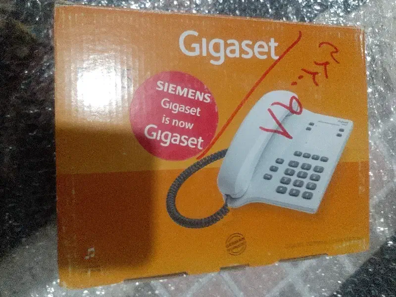 تلفن رومیزی|تلفن رومیزی|دورود, |دیوار