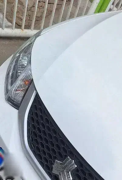 ساینا s|خودرو سواری و وانت|قم, قلعه عموحسین|دیوار