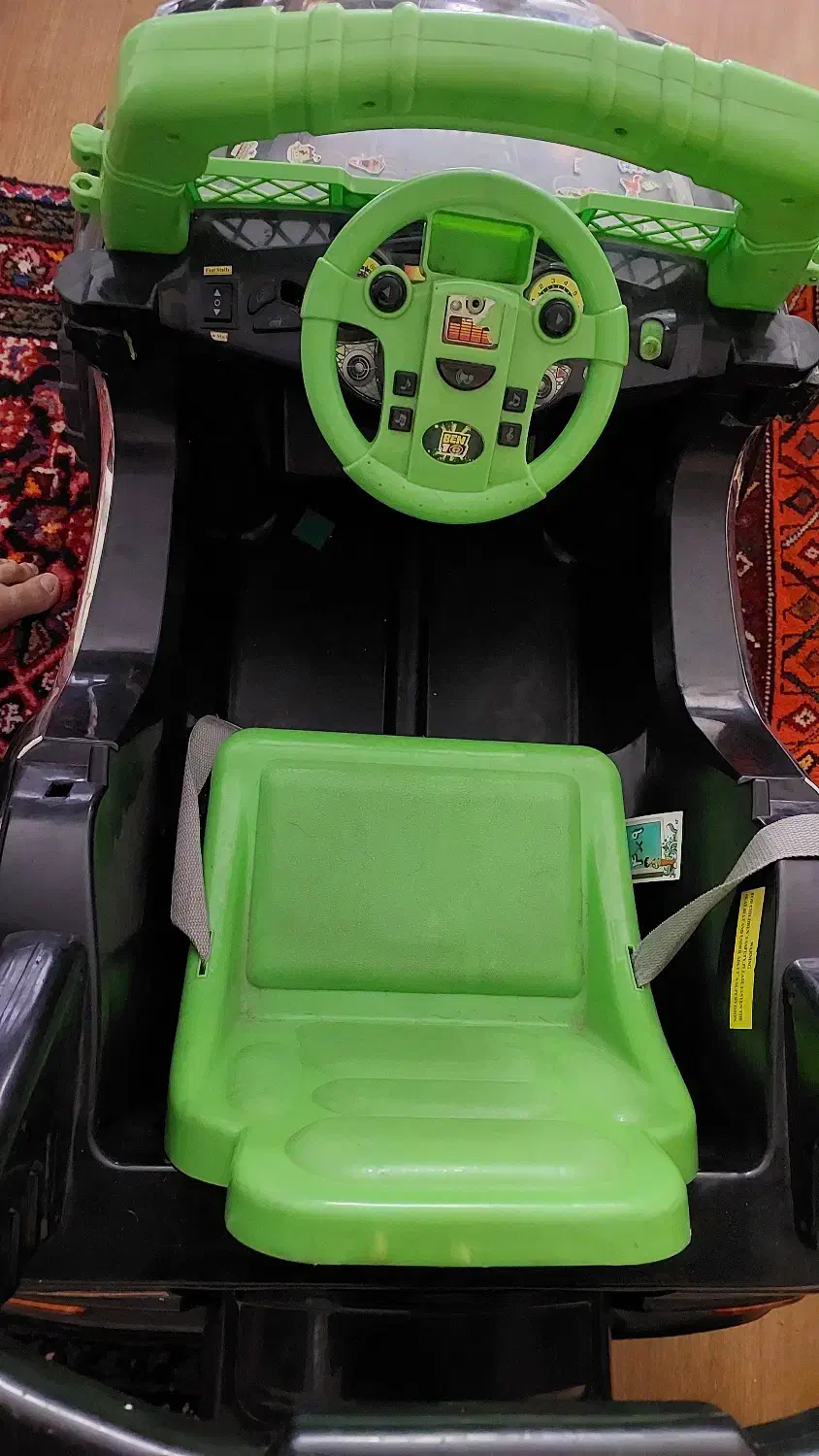 ماشین شارژی Ben10 شاسی بلنددو موتوره|اسباب‌بازی بچه|تهران, مجیدآباد|دیوار