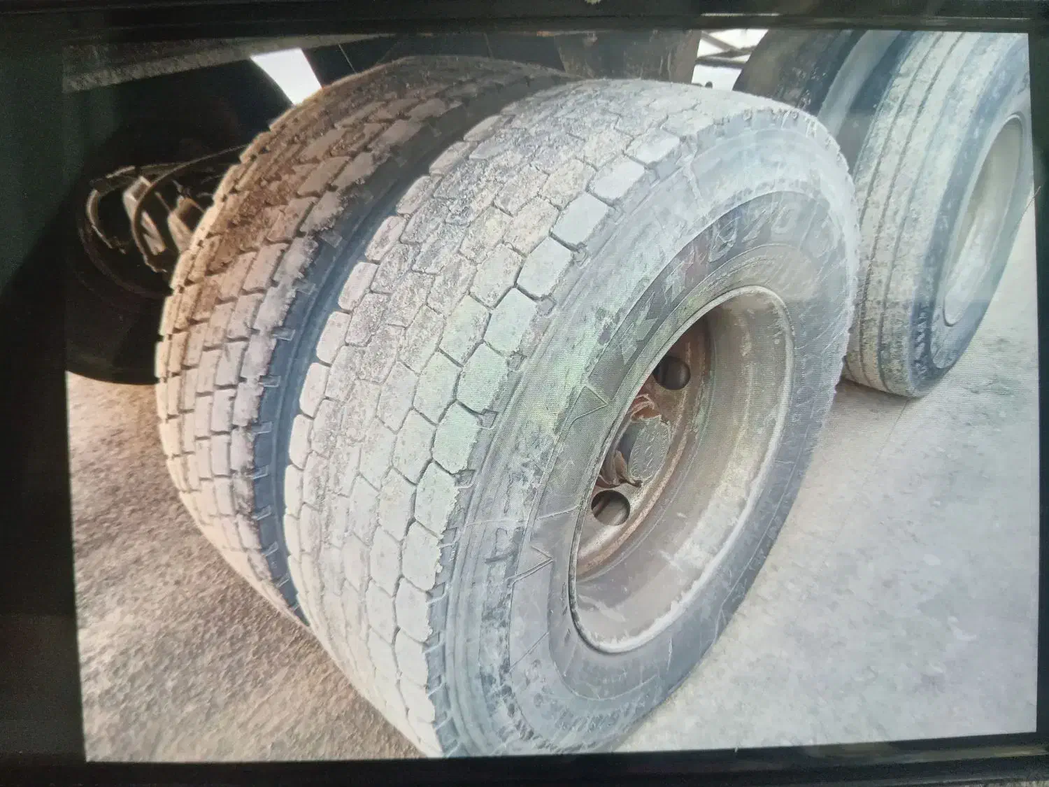 تریلی کفی|قطعات یدکی و لوازم جانبی|فامنین, |دیوار