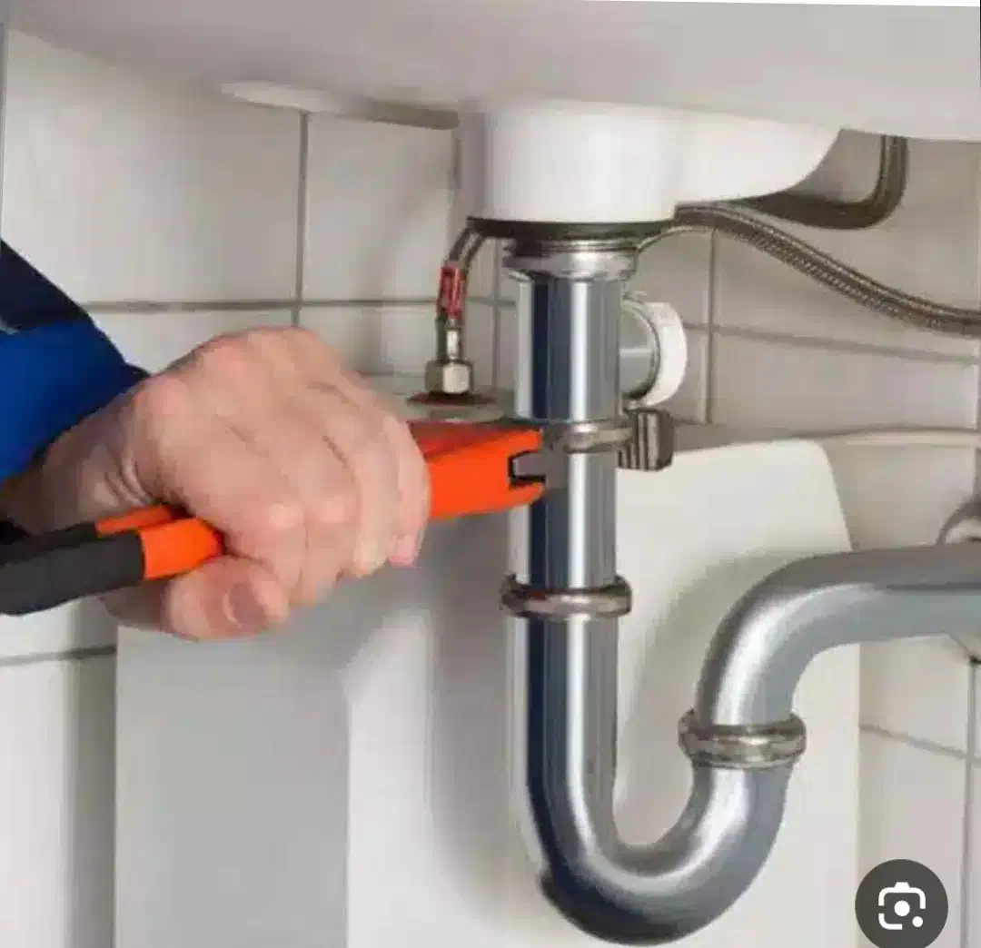 خدمات فنی و تاسیسات سیار خورده کاری منزل|خدمات پیشه و مهارت|خمینی‌شهر, |دیوار