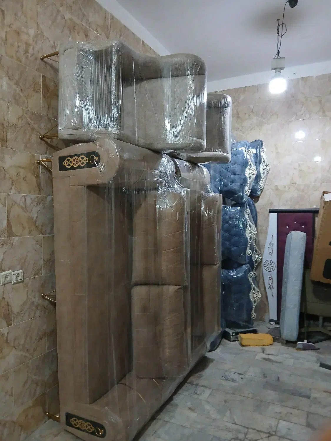 سمساری مبلمان  نسیم شهر  همدانک وجی اباد|عمده‌فروشی|نسیم‌شهر, |دیوار