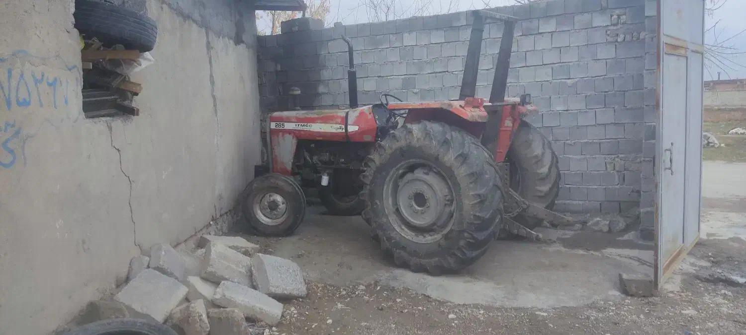 فروش تراکتور فرگوسن ۲۸۵مدل ۷۵|خودرو سنگین|بیستون, |دیوار