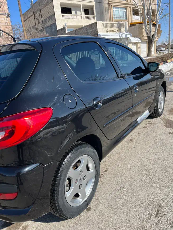 207 سقف شیشه ای مشکی 1400|خودرو سواری و وانت|قوچان, |دیوار