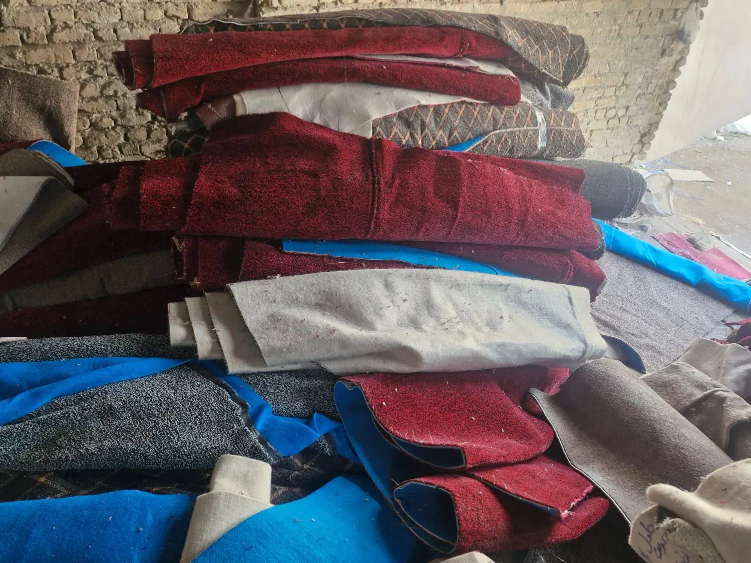 موکت تافتینگ کارخانه‌ای. نونو کیلویی ۵۰ یکجا|موکت|مشهد, رسالت|دیوار