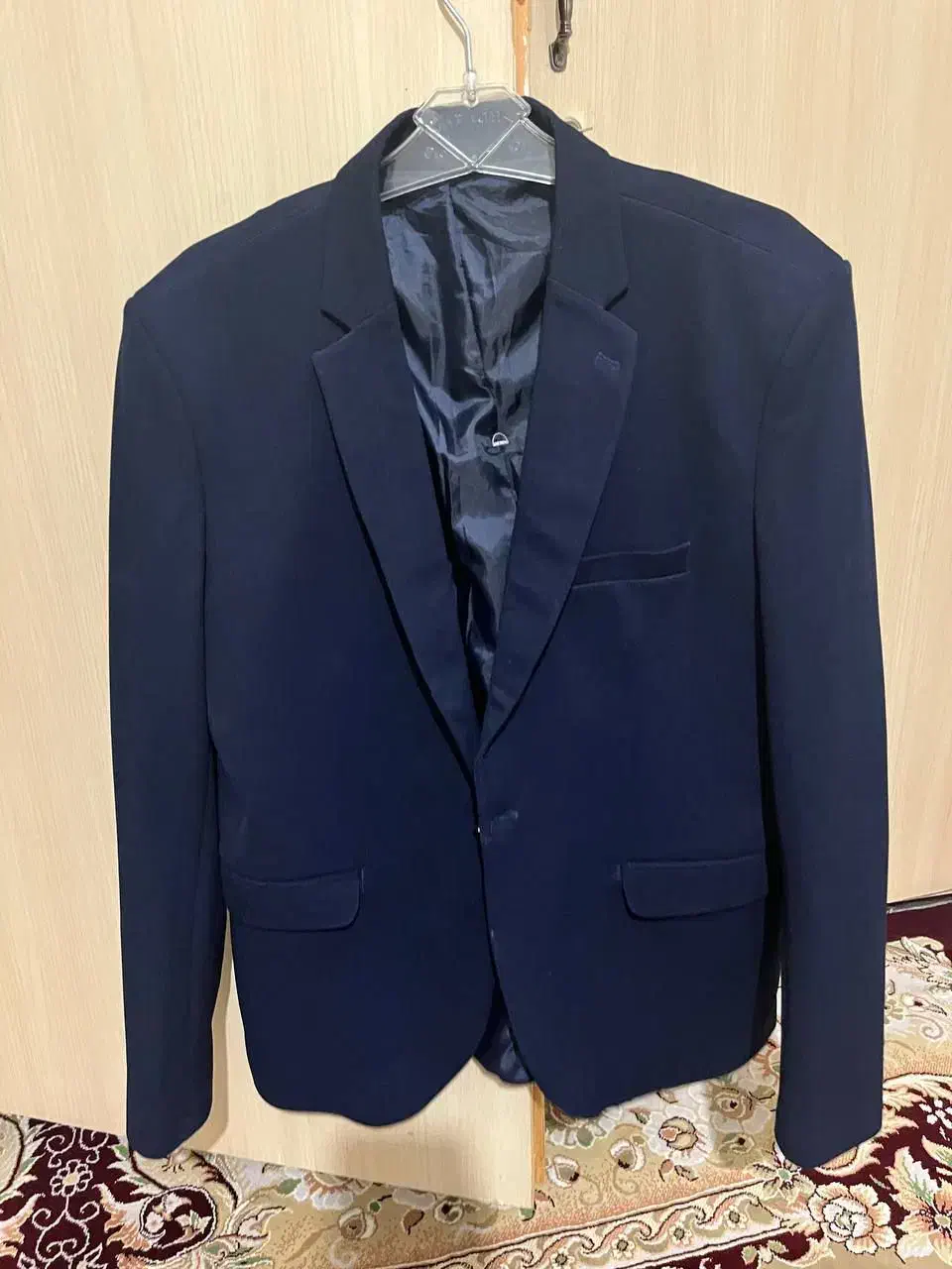 کت مردانه|لباس|ورامین, ورامین|دیوار