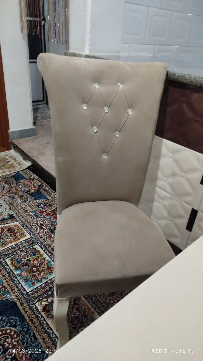 میز غذاخوری|میز و صندلی غذاخوری|ابهر, |دیوار