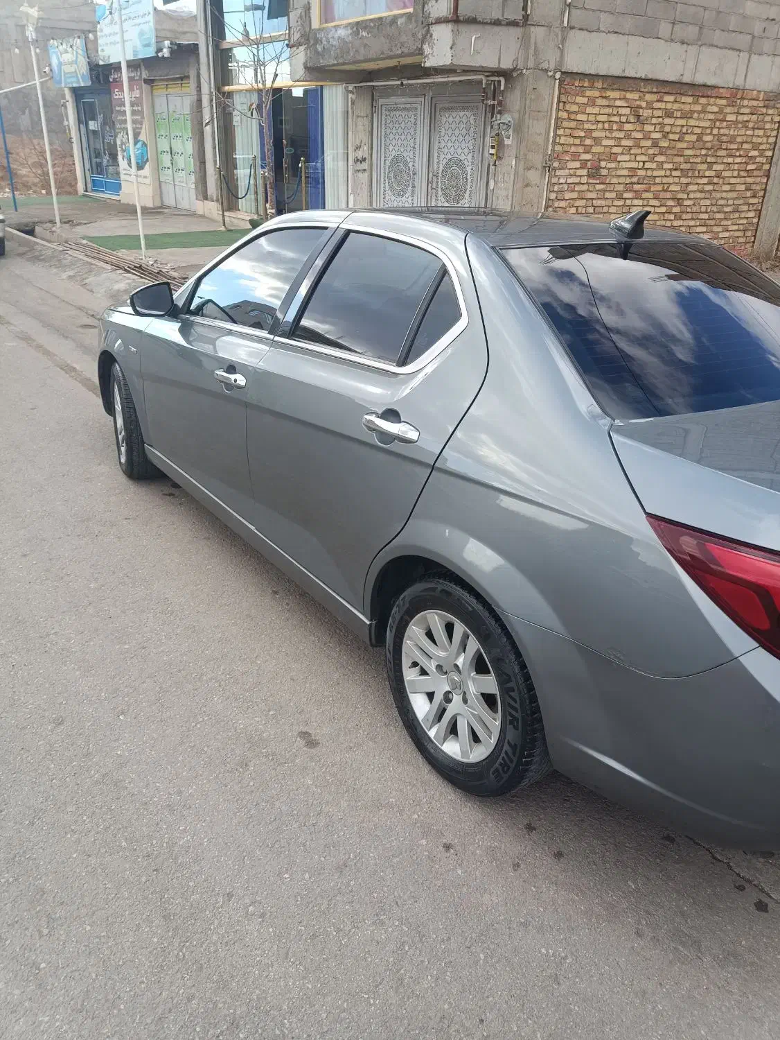 دنا پلاس ساندروفدار|خودرو سواری و وانت|خرمدره, |دیوار