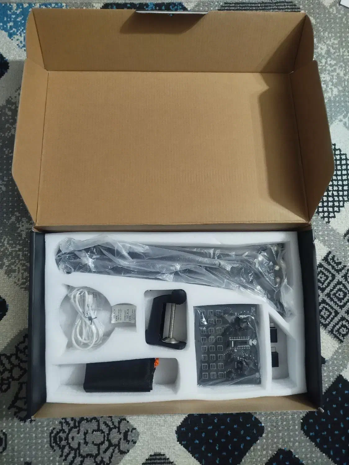 پکیج استودیویی خانگی «GA 800» کارت صدا «v8Plus»|آلات موسیقی|شاهدشهر, |دیوار