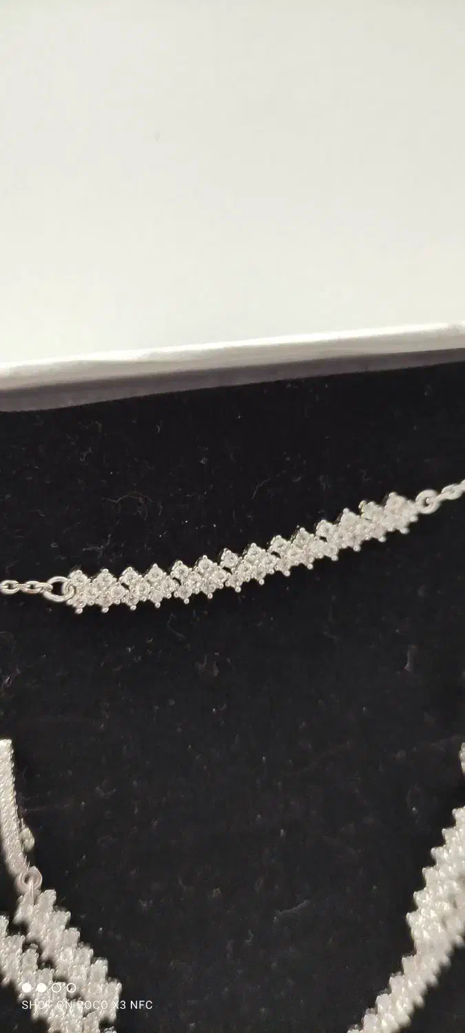 سرویس نقره|جواهرات|اندیشه, پرنیان|دیوار