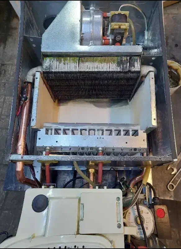 نصب پکیچ تاسیسات آریا|خدمات پیشه و مهارت|مشهد, کلاهدوز|دیوار