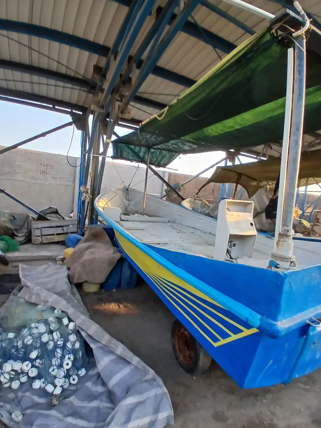 یک عددتشت خالی صیادی ۲۳فود یخچالی صفر|قایق و سایر وسایل نقلیه|بندرعباس, |دیوار